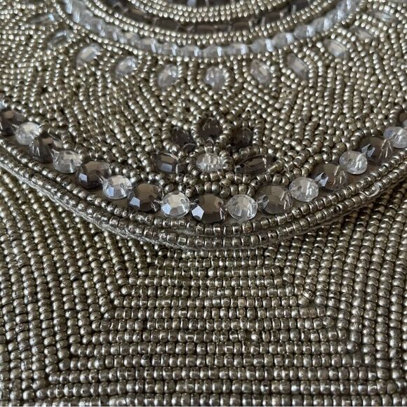 Glint beaded jeweled silver platinum evening bag clutch - Picture 7 of 16